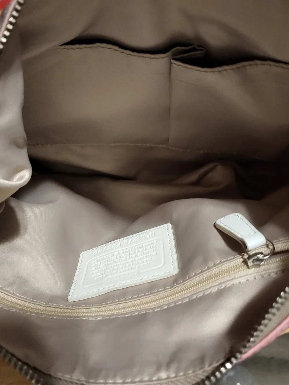 COACH KRISTIN OPT ART C HOBO SHOULDER bag. PINK RED WHITE YELLOW. - Picture 12 of 13